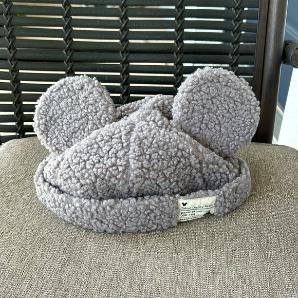 Tokyo Disney Resort Store Fluffy Hat Cap Ears HeadBand Park Mickey Purpl… - Picture 1 of 3